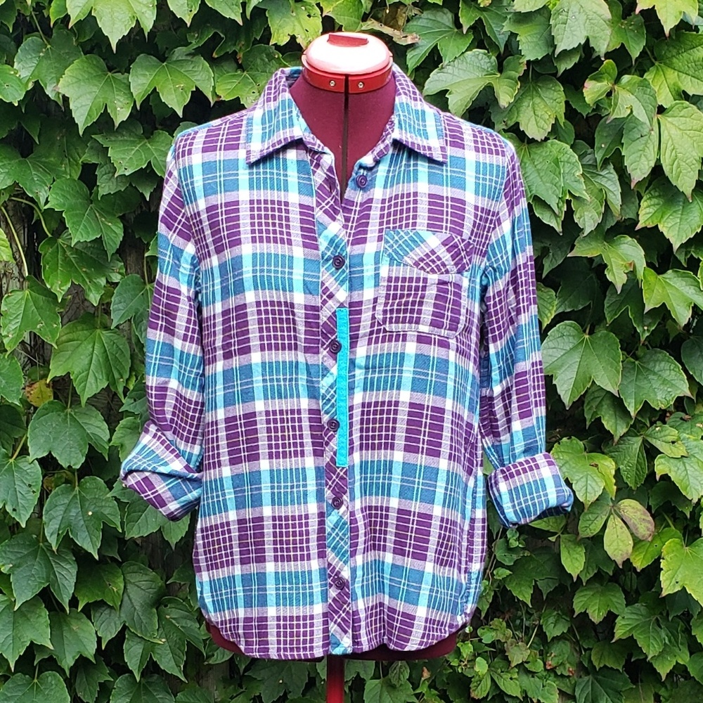 Volcom plaid button up